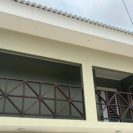 Cataleya Apartments Near Airport Willemstad Exterior foto